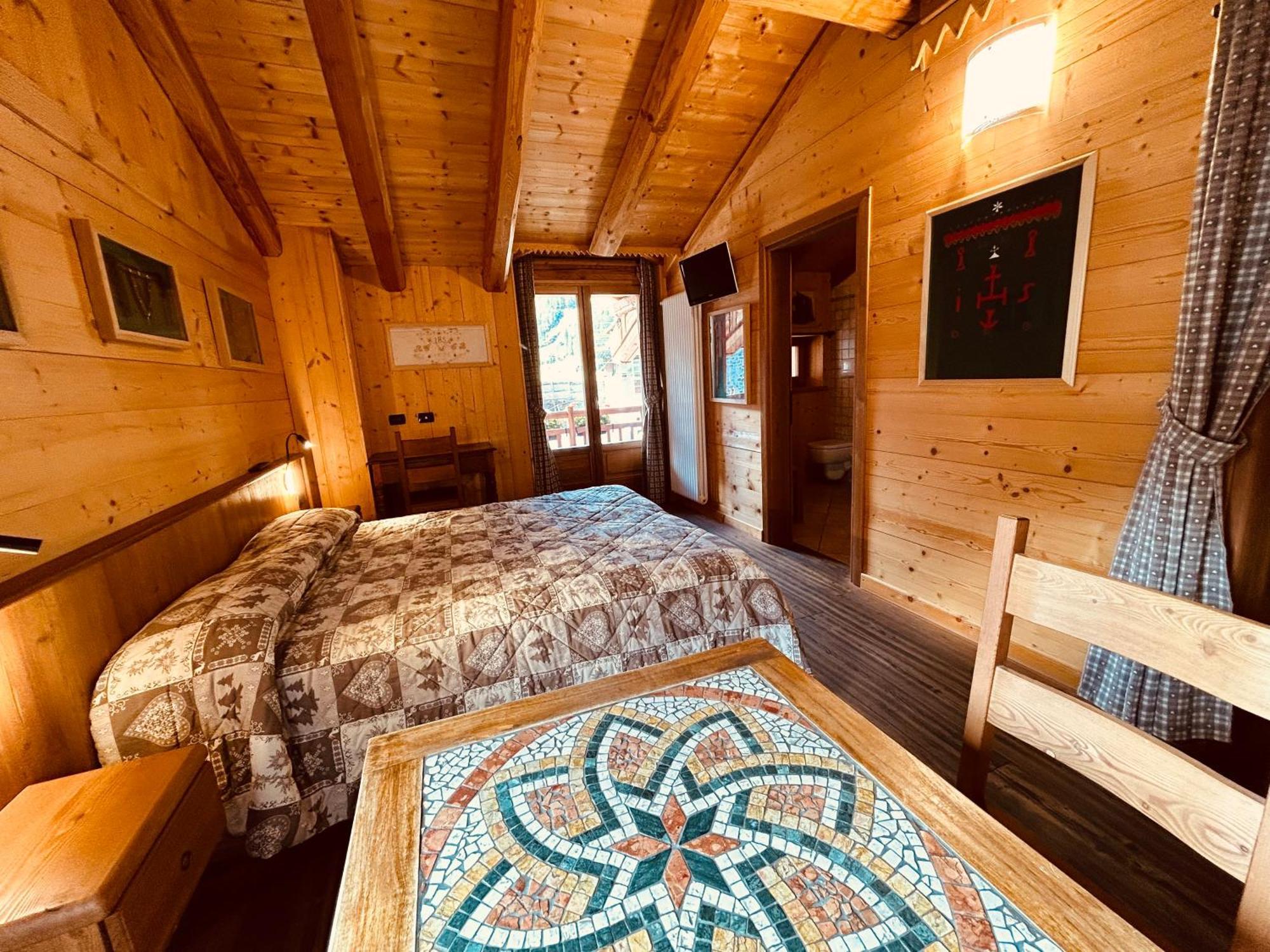 Hibou Chambres - Cogne Exteriör bild